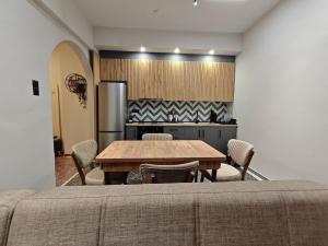 Parea Downtown Apartment - Central Spacious 3BR