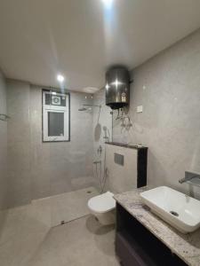 Prema Stays Luxury Studio with Balcony
