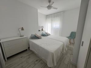 Spectacular beachside apartment with Wi-Fi