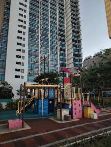 Elysian Stay at Trefoil Setia Alam