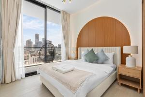 Gala Guests - Binghatti Onyx Signature Private Pool Suites