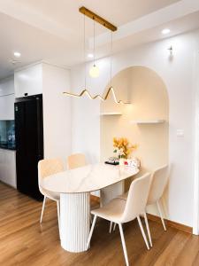 Vinhomes D Capitale - Bruno Home Luxury Apartment