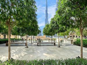 Magical Stay - Fountains & Burj View 2BR l 3 Beds