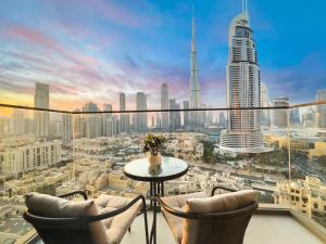 Magical Stay - Fountains & Burj View 2BR l 3 Beds