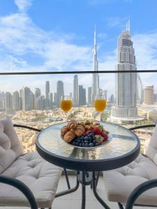 Magical Stay - Fountains & Burj View 2BR l 3 Beds
