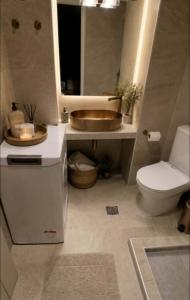 Zannis retreat