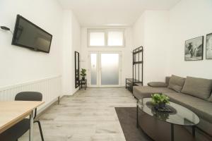 Apartment Central 10B 40qm Wi-Fi free Parking calm back house