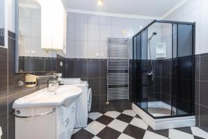 Doris two bedroom apartment