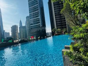 8 Kia peng Hill apartment By KLcc