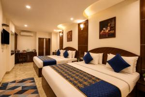 Airport La Sapphire Hotel & Restaurant