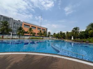 The Urban Hub Vinhomes Grand Park