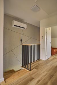Nowoczesny dom blisko Energylandii by Staymoovers
