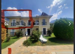 ESKe HOUSE