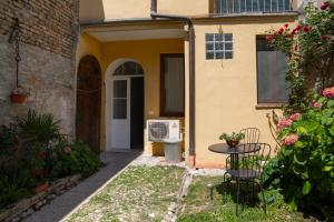 GuestHost - Comfy Studio X3 Ravenna Centre