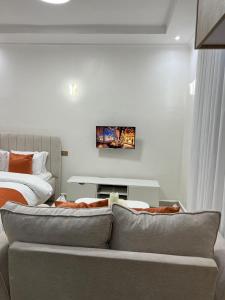 Modern Studio in Ruaka - Near Two Rivers Mall, Village Market & UN Headquarters