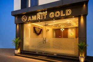 Hotel Amrit Gold - 3 Minute Walk from Golden Temple