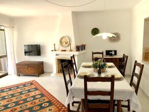Charming House in Carvoeiro + Pool