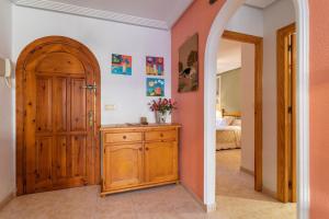 Spacious apartment with sea view in La Mata - 75 m² - Pool
