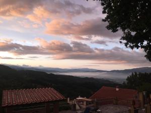 Cozy Retreat with Pool and Stunning Views in Gattaia