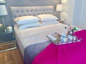 Luxury Apartment Tagle with flexible Chek in or Check out