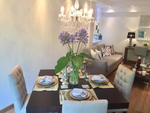 Luxury Apartment Tagle with flexible Chek in or Check out