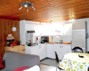Charming chalet in Tellin with mountain view