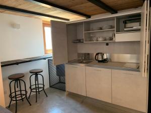 Elegant Studio Cagliari 60 m² + Balcony B
