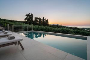 Villa Aurelia with private pool and jacuzzi