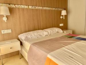 Modern Apartment in Salou - 50 m² + Pool