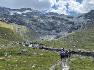Appartement accueillant à Pralognan-la-Vanoise avec balcon et vue