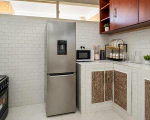 City Getaway Apartment