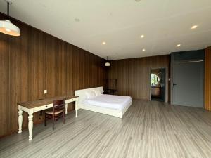Michelia Valley Hotel