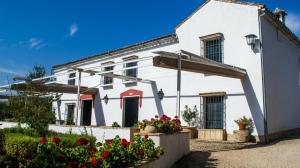Elegant Villa in Montilla with Private Pool