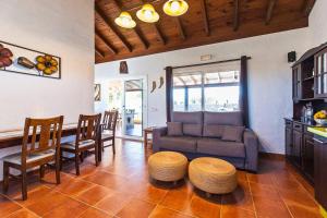 Charming Villa with Sea View in El Roque, Private Pool