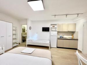 Art apartments in Kavaja Rock, Durres