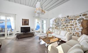 Luxurious Villa in Mykonos with Pool