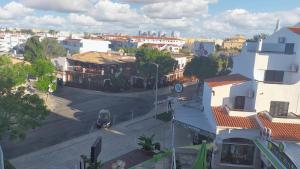 Bright apartment with sea view in Albufeira - 67 m² + pool
