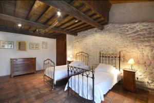 Charmante maison en Camargue avec piscine partagée