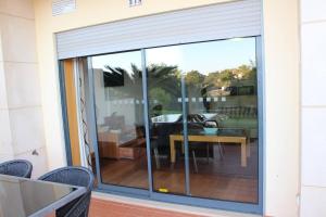 Spacious apartment in Albufeira 200 m² with shared pool