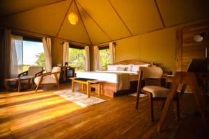 Bushland Luxury Camp