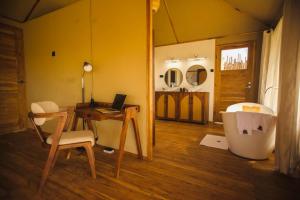 Bushland Luxury Camp