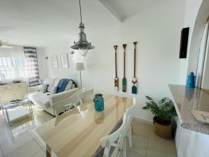 Bright Apartment in Mijas Costa with Shared Pool
