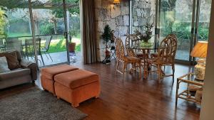 Beautiful villa in Póvoa de Lanhoso with pool and garden
