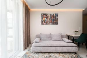 Jerozolimskie Chic Apartment by BookingHost