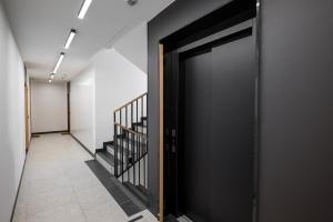 Jerozolimskie Chic Apartment by BookingHost