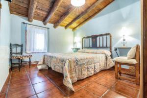 Charming Apartment in Noguericas with Shared Pool