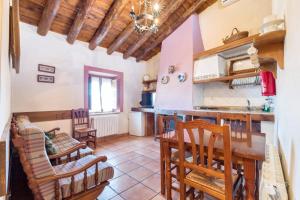 Charming Apartment in Noguericas with Shared Pool