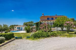 Villa Tanga