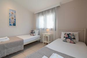 Wakiki Asteras Apartment by Rentals Pro - Hanioti Halkidiki
