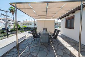 Wakiki Asteras Apartment by Rentals Pro - Hanioti Halkidiki